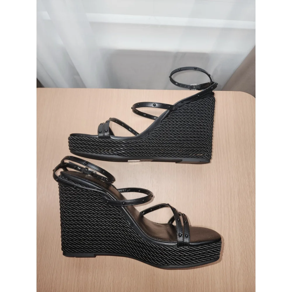 Marc Fisher Faux Leather Studded Espadrille Wrapped Rope Platform 9.5 M BLACK